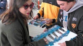 Jennifer Tilly Of 'Bride Of Chucky' Signs Knives For A 'Creative' Fan At LAX