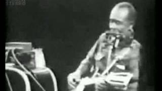 Jesse Fuller - San Francisco Bay Blues [1968] Live