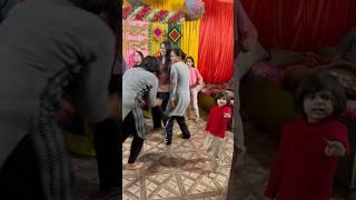 Shadi Wala Ghar  Sabka Dance  | Arshi Saifi | #arshisaifi #youtubeshorts #wedding #arshish