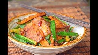 Twice Cooked Pork, Sichuan Huiguorou Recipe (回锅肉)