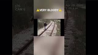 Поезд СБИЛ мужчину #поезд #сбить #кровь #ужас #английскийязык #антончурюканов #шортс #токинтрис