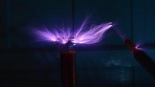 Mini bobina de tesla SGTC 4 (mini tesla coil) com pequenas modificações