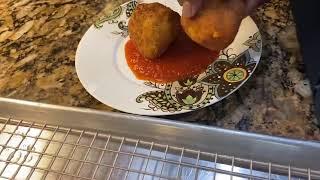 Cooking With Flavor KL | S7 EP2 | Tailgate Bites Fried Mack & Cheese Bites Fried Beignets Queso Dip