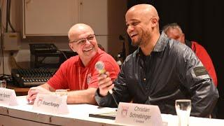 Bayern-Coach Vincent Kompany beim Bayern-Fanclub in Obing zum Weihnachtsbesuch