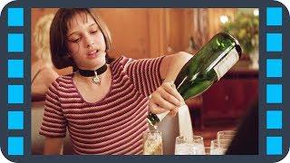 Опьяневшая Матильда пытается поцеловать Леона — «Леон» (1994) Сцена 4/8 HD