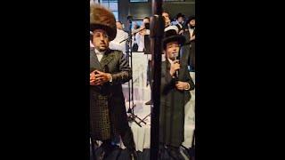 Lipa Schmeltzer-Bentzi Kletzkin-Shira Choir-Mendy Hershkowitz Band wedding of  Beri Weiss daughter