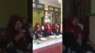 : hadrah di sebuah masjid di Jetis, Klaten, Jawa Tengah, dalam resepsi pernikahan.