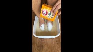 This Simple Foot Soak Fixes a Problem Nobody Talks About!