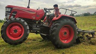 Mahindra yuvo tech plus 585 4wd tractor goes to 5point cultivator last 5year not plough in farmland