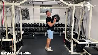 Burpees mit Ball - Anleitung durch Personal Trainer #burpees