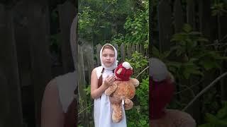 "Оборванного мишку утешала...." читает Анастасия Овсянникова