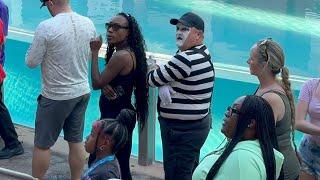 Tom the Famous Seaworld Mime | Tom the Mime