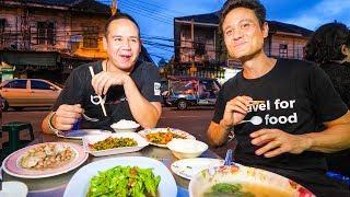 Thai Chinese Food Tour in ENDANGERED CHINATOWN Community in Bangkok, Thailand!