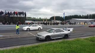 Drag Racing: Toyota Celica GT4 ST205  vs Nissan Skyline R33