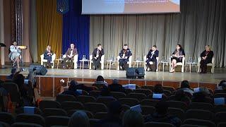 У Чернівцях відбувся перший регіональний форум «Безпечна Буковина. Діти».
