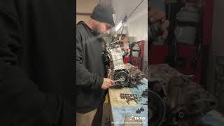 2003 Suzuki LTZ400 Transmission Rebuild snippet