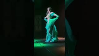 AMIR AND THE PRINCESS - BELLYDANCE BY YELA FROM GERMANY