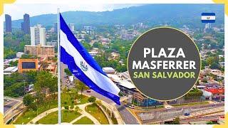 BANDERA MAS GRANDE DE EL SALVADOR en PLAZA MASFERRER de la Capital SAN SALVADOR - EL SALVADOR 2024