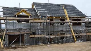 Bob the Builder- Video Showing Start To Finish Of House Build  2 min