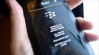 BlackBerry Bold 9900 First Look