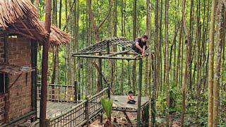 Single Mom - Build a Bamboo Hut Frame, Use long-leaf grass as roofing material & Child Care