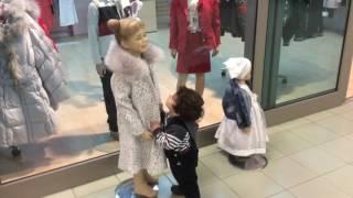 Маленький проказник (Прикол)