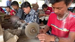 The Jade Market  Of Mandalay