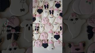 Spooky BabyShower Cookies #cookies #fy #shortvideo #shorts #cookiedesign #spookycookies #fyp #spooky