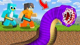 HUNTERS vs WORM SPEEDRUNNER in Minecraft