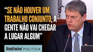 TARCÍSIO DE FREITAS PEDE AÇÃO INTEGRADA COM GOVERNO LULA PARA COMBATER CRIME ORGANIZADO