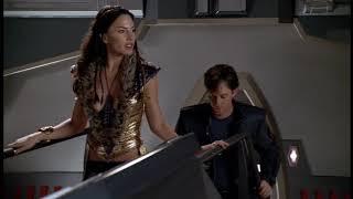 Krista Allen in "Andromeda" (2000) - Sci-fi TV show - Season 3 Episode 19 - scene 2
