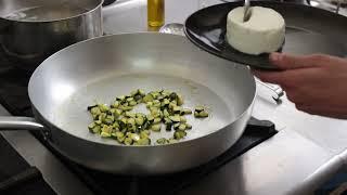 Ricetta di Pasta Caserecce con zucchine - Forno Santa Rita - Caltanissetta