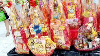 HAMPERS AND GIFT SETS FOR  CNY 2022/ ate noems