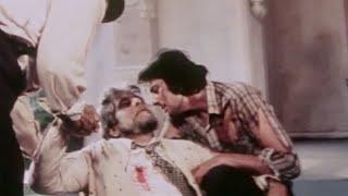 Sanjay Dutt, Dilip Kumar, Shammi Kapoor, Amrish Puri - Vidhaata Movie Climax Scene