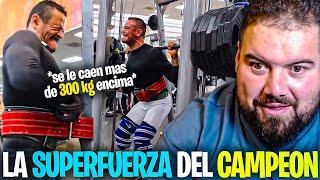 DESCUBRO A EL CAMPEÓN Y REACCIONO A SU SÚPER FUERZA *Risas*