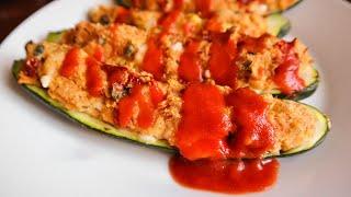 Gefüllte Zucchini mit Kapern und Thunfisch