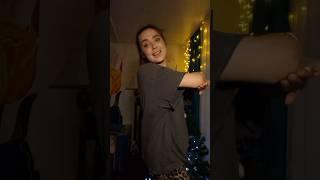 NEW Year's vibes  #happynewyear #newyear #christmas #celebration #dance #girl #tiktok#vibes #yt