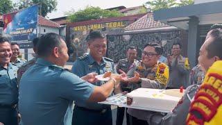 HUT TNI-AL KE 79 || Polisi Berikan Kejutan Ke Mako Lanal Tegal