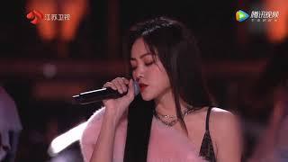 【THE9-谢可寅 Shaking Chloe】《不想长大》"舞台纯享 Performance" 2021江苏卫视跨年演唱会 Jiangsu TV New Year's Eve Concert