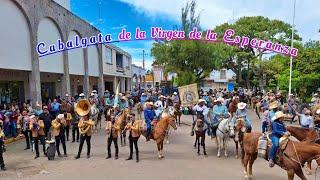 La Cabalgata de la Virgen de la Esperanza los que vienen de Pajacuarán y los encontramos en Ario