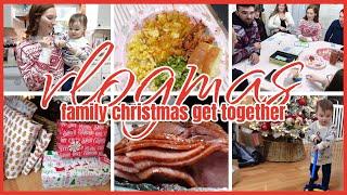 12 DAYS OF VLOGMAS DAY 11 / FAMILT CHRISTMAS GET TOGETHER - FOOD - GAMES - GIFTS