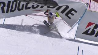 Lindsey Vonn Crashes - Crans Montana Super G - 2017