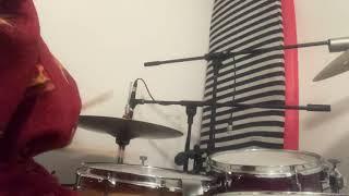 HOW TO USE FAST PARADIDDLES AROUND THE KIT