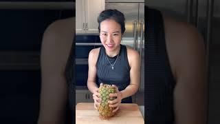 trying the CRAZY pineapple HACK!!