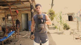 Un CUBANO en un ‍️ GIMNASIO DE BARRIO en Cuba  Entrenamiento de Espalda-Bíceps