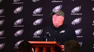 Chip Kelly responds to favoring white players