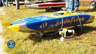 RC RACE BOAT GAS POWERED - IGM Diepholz