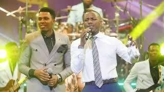 Essence of Worship Ft Patrick Kubuya - Moyo Wangu (Official Live Music)