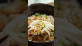 Sukhothai Noodle | Thai Street Food Delight! Try it at ตาชัยก๋วยเตี๋ยวสุโขทัย 