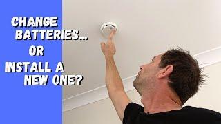 Replace smoke alarm battery install - easy DIY